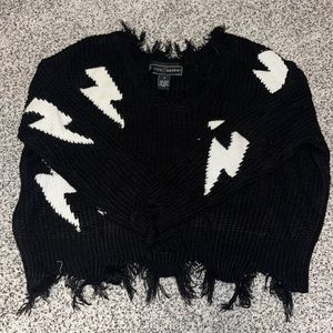 Black & white lighting sweater